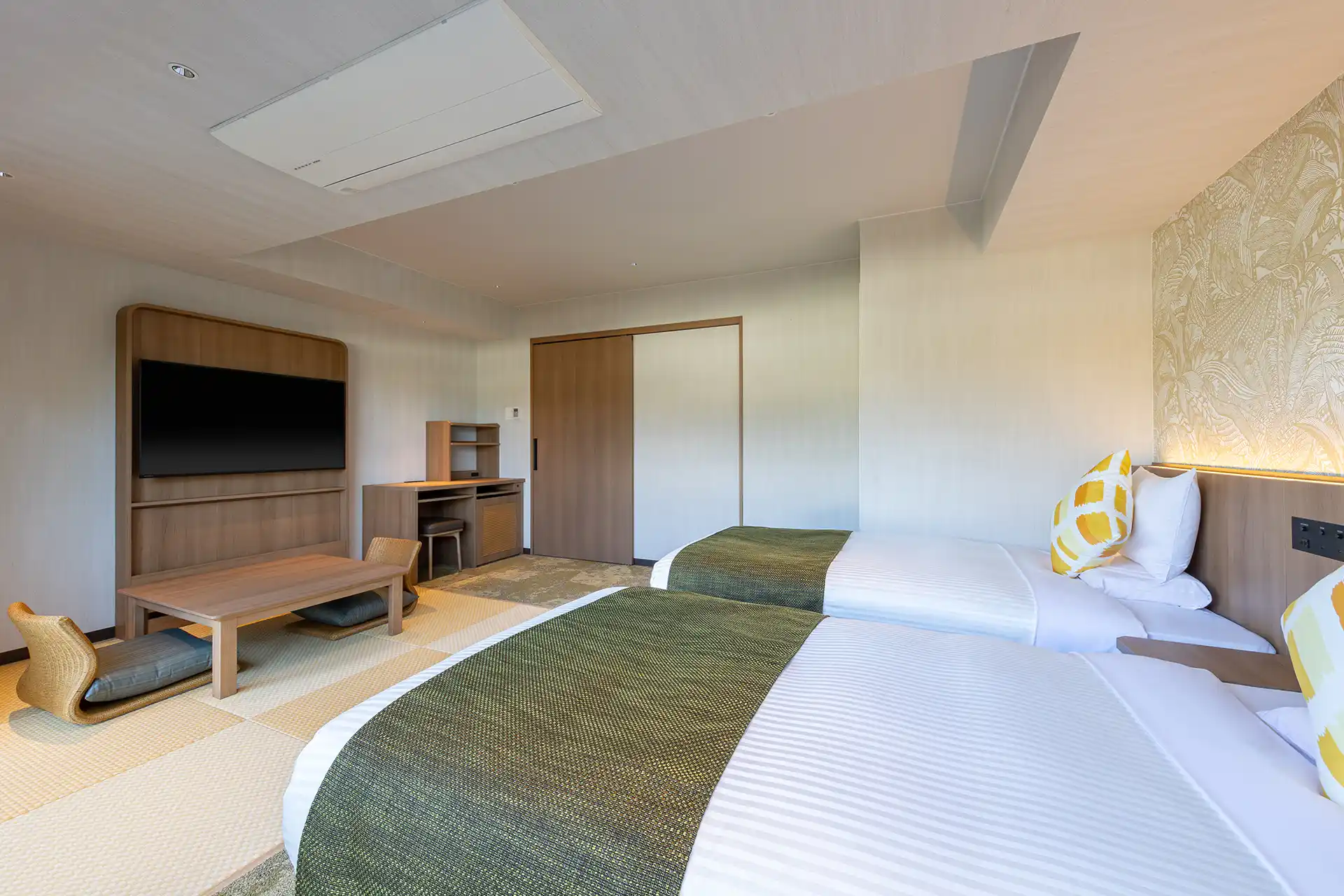 [NEW] Superior Japanese-Western Room (Non-smoking)