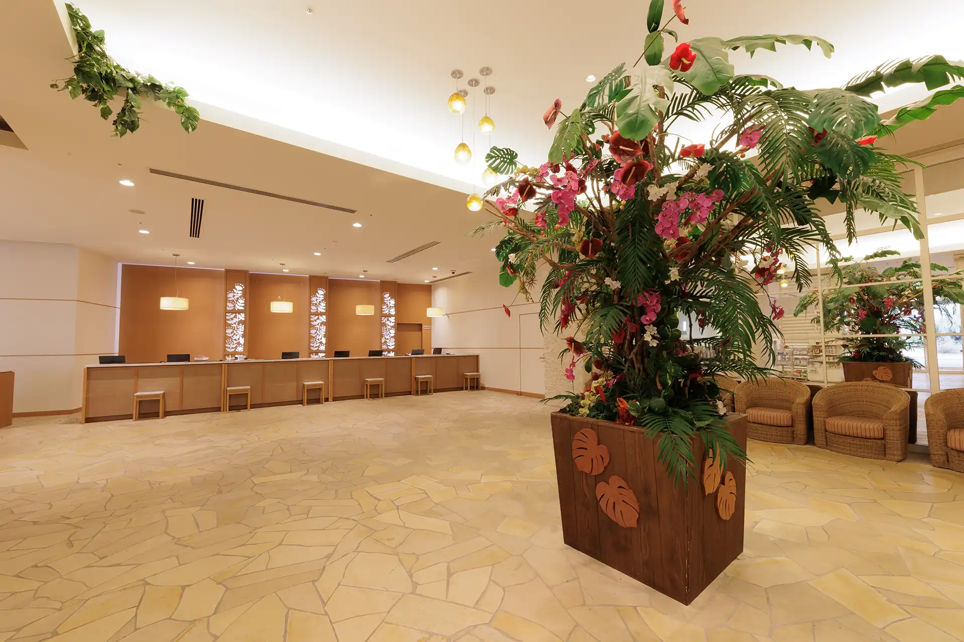 Monolith Tower 内観