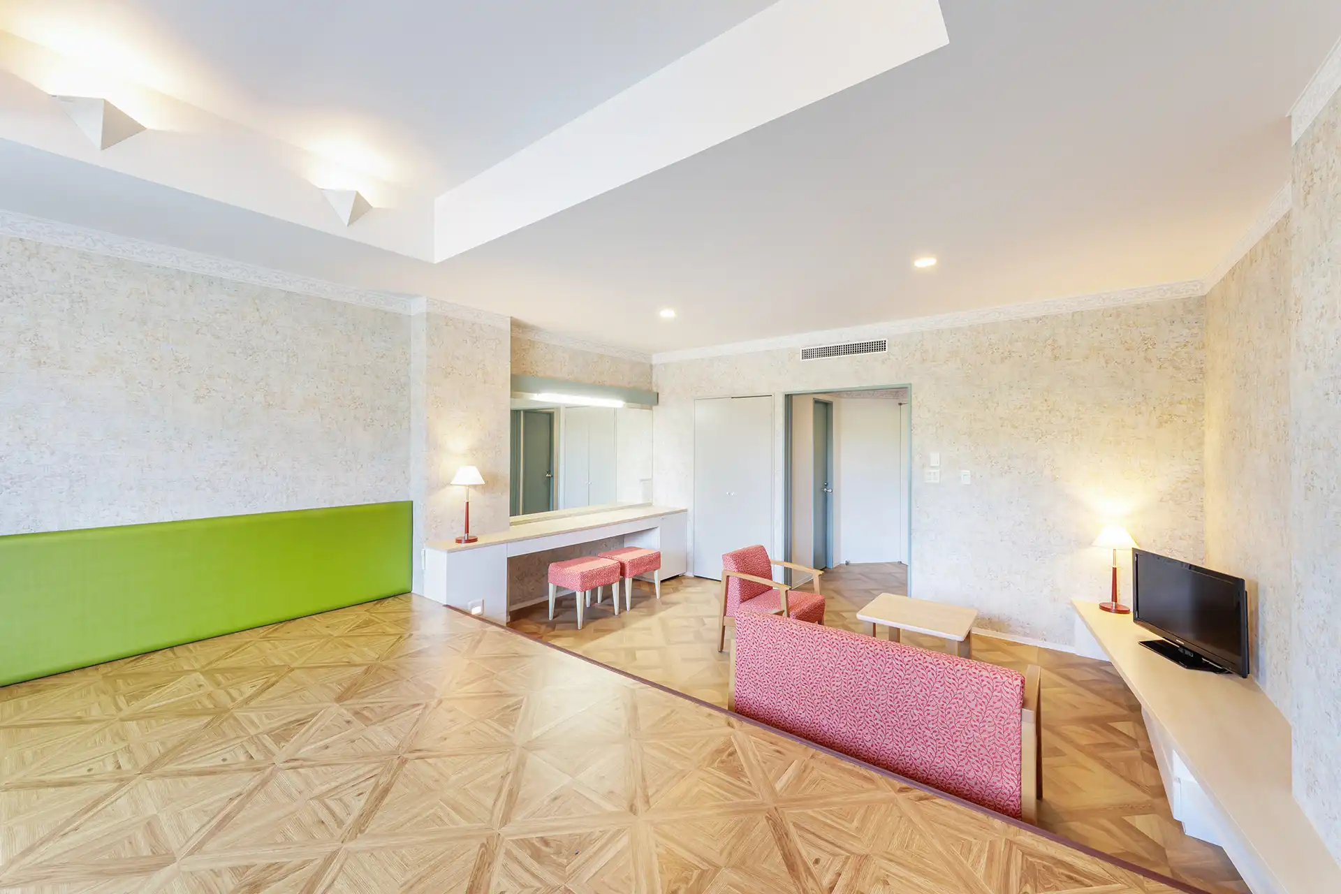 スーペリア(禁煙)