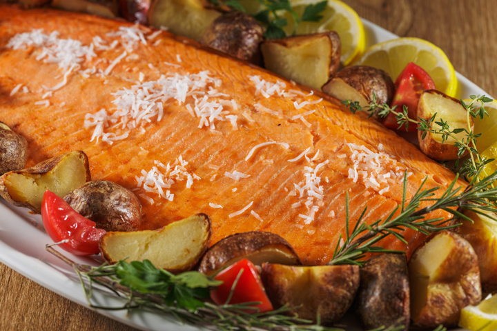 Salmon and Potato with Roasted Coconut Flavor